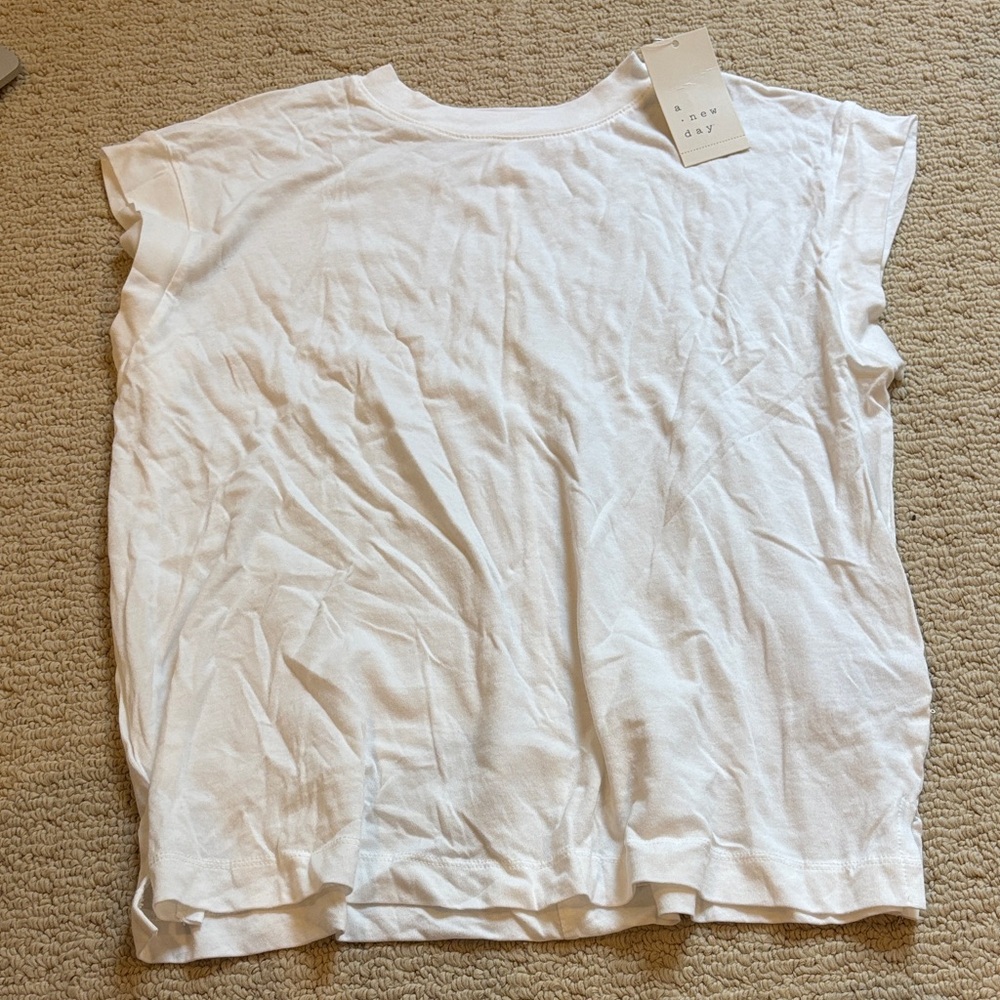 a new day Women's Short Sleeve White Tee